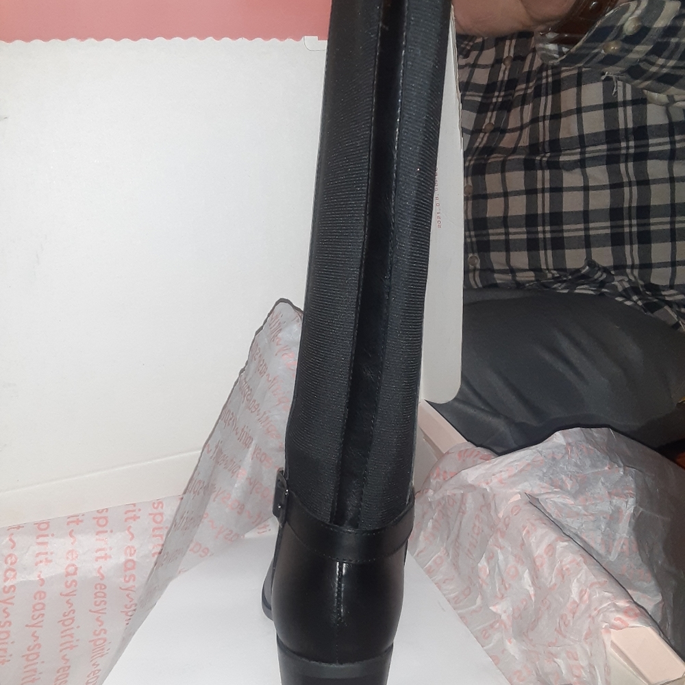 Women's riding boots